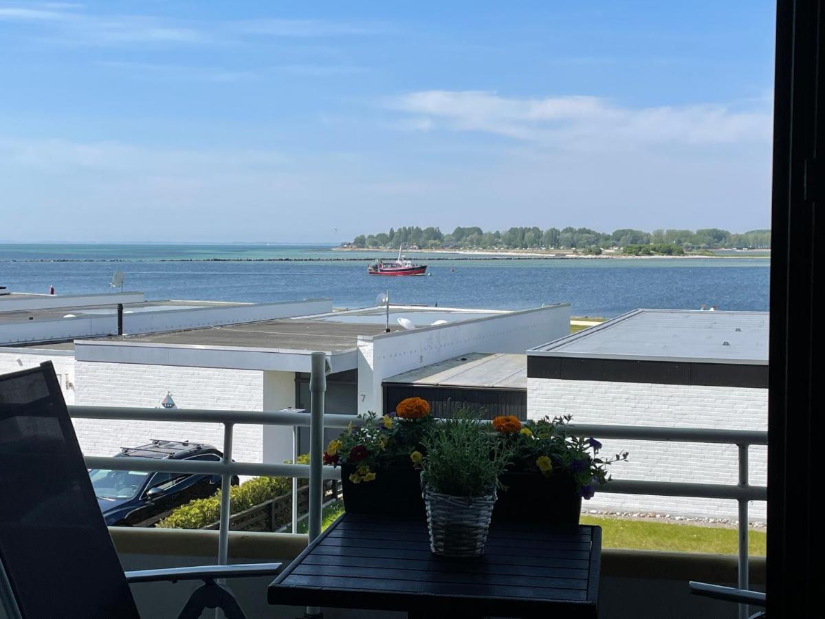 Fehmarn Burgtiefe Suedstrand Meerblick Apartment Meerzeit Esterno foto
